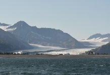 Etats-Unis : alerte au tsunami après un séisme en Alaska