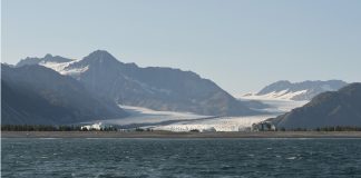 Etats-Unis : alerte au tsunami après un séisme en Alaska