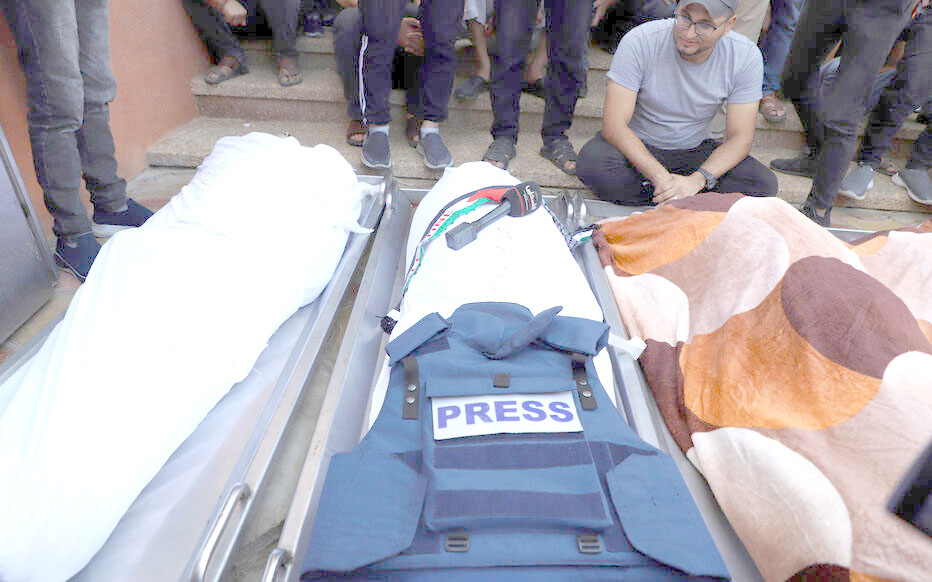 MIDEAST-GAZA-KHAN YOUNIS-ISRAEL-RAID-KILLED CORRESPONDENT-MOURNING