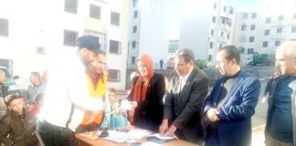 Skikda – Les bénéficiaires des 100 logements LPL à Oum Toub et Ramdane Djamel, reçoivent leurs clés