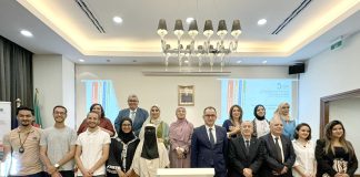 Ministère du Tourisme et de l’Artisanat – Didouche préside la cérémonie de lancement d’une plateforme d’orientation des jeunes pour travailler dans le tourisme