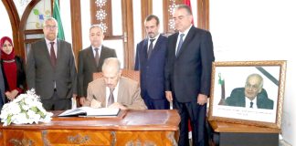 Décès de l’ancien Premier ministre libanais – Goudjil signe le registre de condoléances