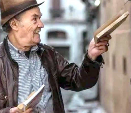 Oran perd une de ses figures emblématiques – Ammi Moussa, 40 ans au service des livres