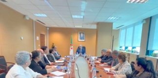 Zitouni préside une réunion d’évaluation de la société «Tasdir»