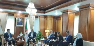 Energie: Arkab reçoit une délégation de l’entreprise chinoise “Sinopec”