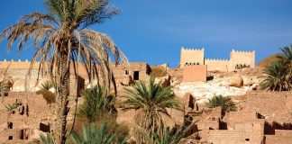 Béni-Abbès – De nouveaux projets pour renforcer les structures éducatives à Igli