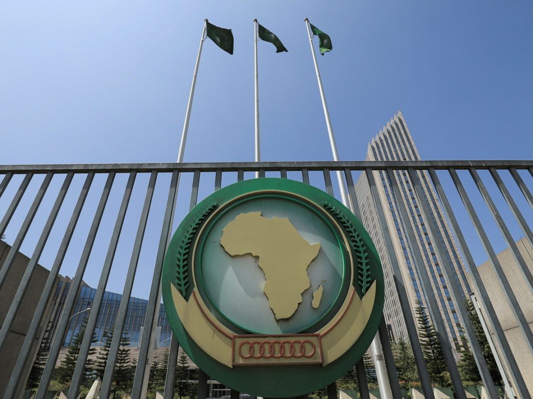 09 - L'UA salue l'engagement constant de l'Algérie en faveur de la paix et de la sécurité en Afrique