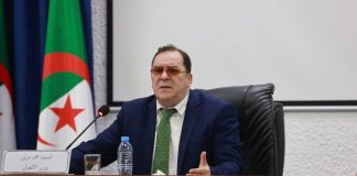 Information en tamazight – Le ministre de la Communication à Batna pour une journée d’étude