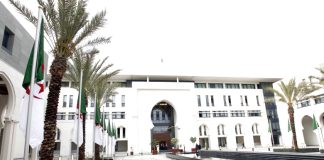 Les entraves à l’usage de valises diplomatiques algériennes s’aggravent – Retailleau, un provocateur multirécidiviste