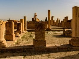 Tébessa – La porte de Caracalla et le mur byzantin séduisent les visiteurs