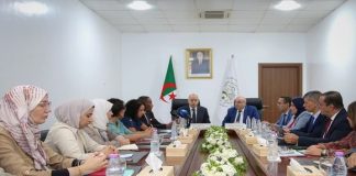 Réglementation pharmaceutique – Réunion technique entre les ministères de l’Industrie pharmaceutique et de la Santé