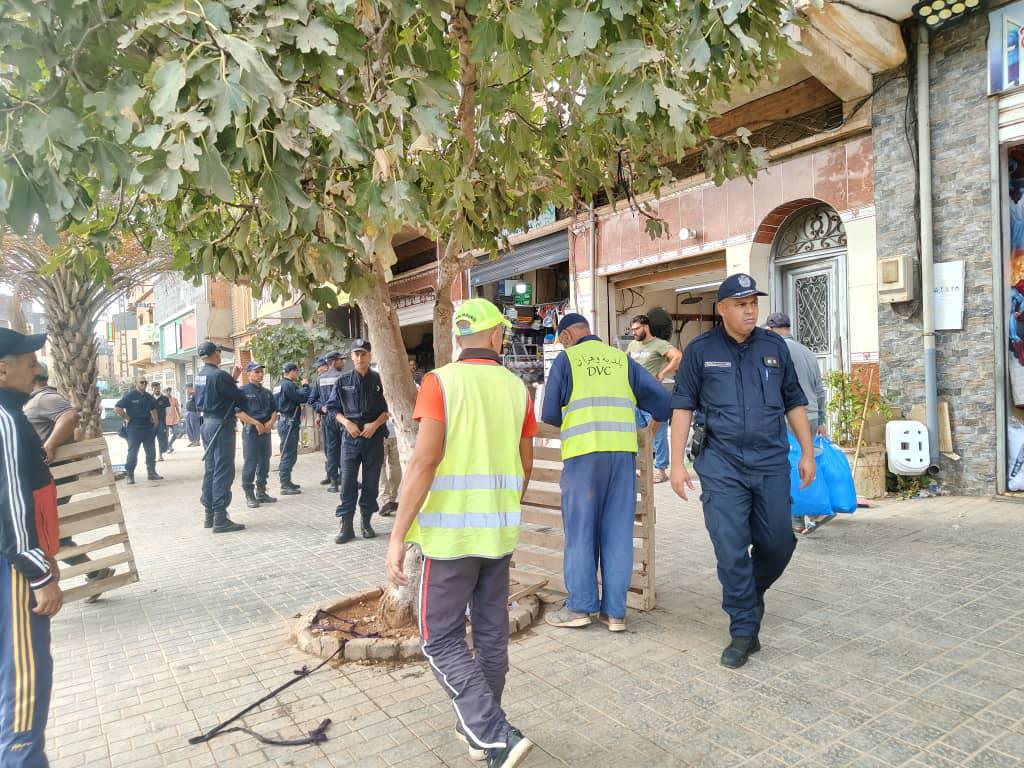 03 - Vaste opération pour libérer les trottoirs du RN2 des occupants illégaux