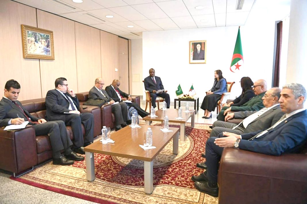 Causes palestinienne et sahraouie