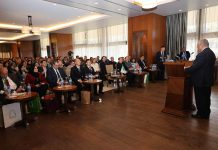 Forum international sur la gouvernance – Plaidoyer pour la modernisation du service public