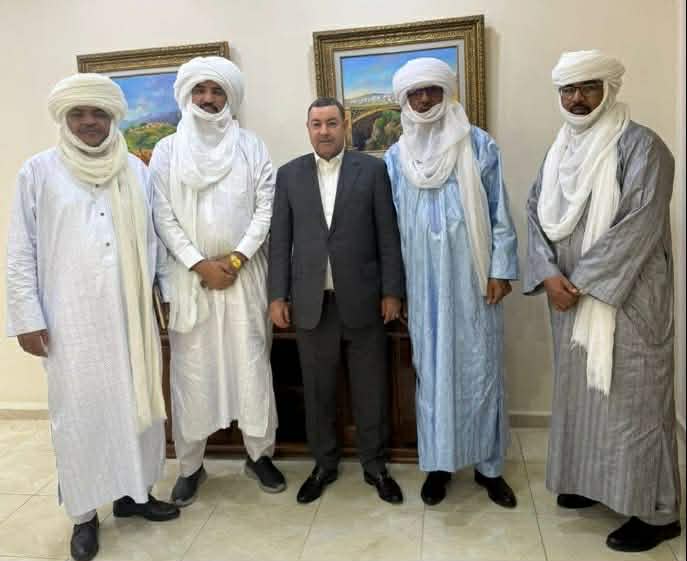 08-Le ministre de l'Intérieur des Transports reçoit des parlementaires