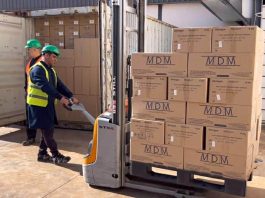 L’Algérie renforce sa présence sur le marché africain – Première exportation de dispositifs médicaux d’Oran vers la RDC