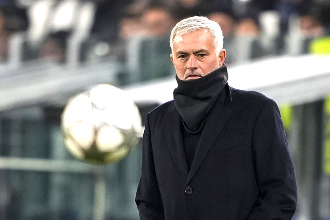 13 - Real Madrid José Mourinho reste prudent avant d'affronter le Real