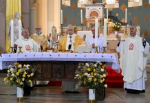 La visite du Pape vue par la presse algérienne – Le rôle de l’Algérie dans la promotion de la paix souligné