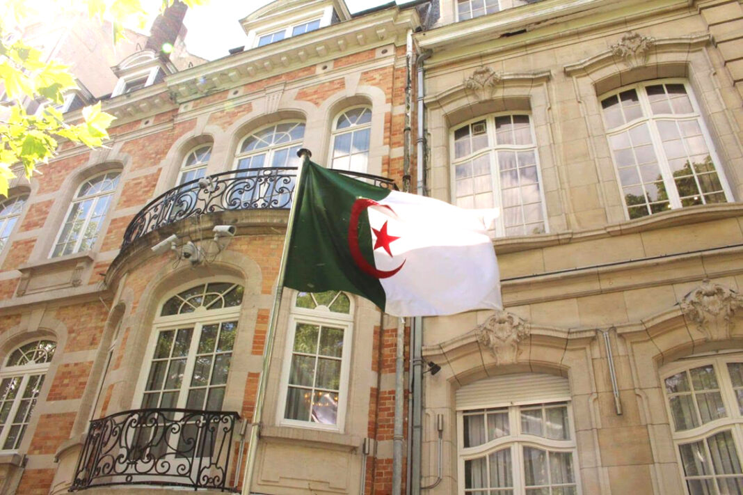 09 - Les consulats d’Algérie améliorent leurs prestations