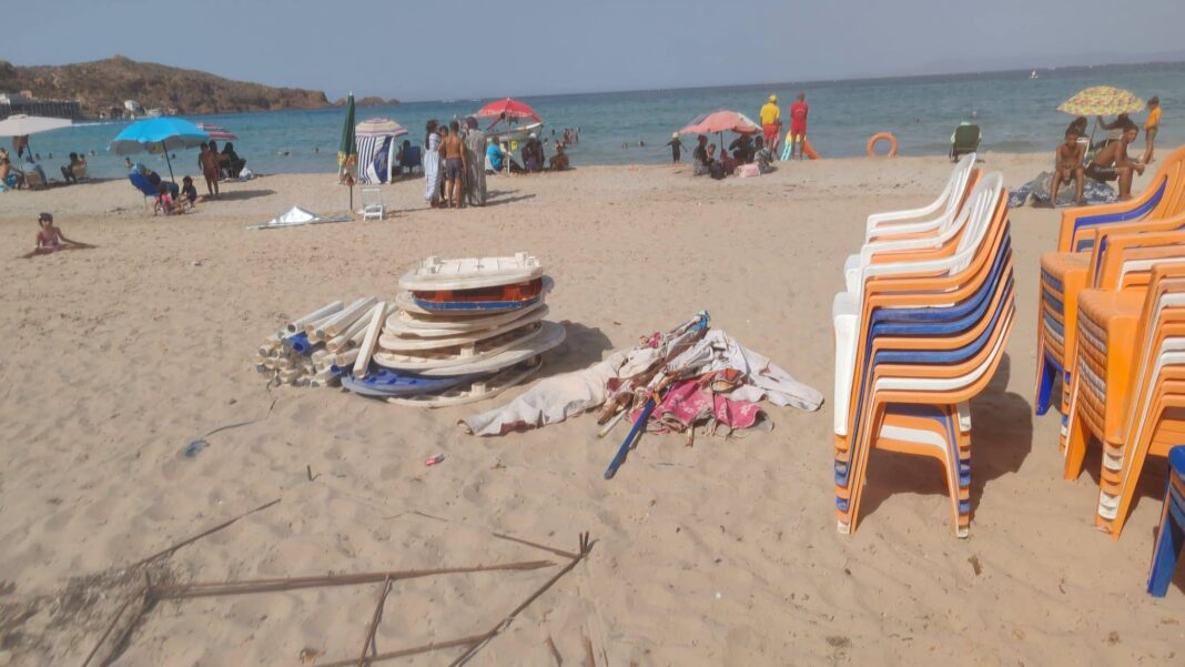 02 - Sept interpellations et un important matériel saisi sur la plage de Cap Falcon