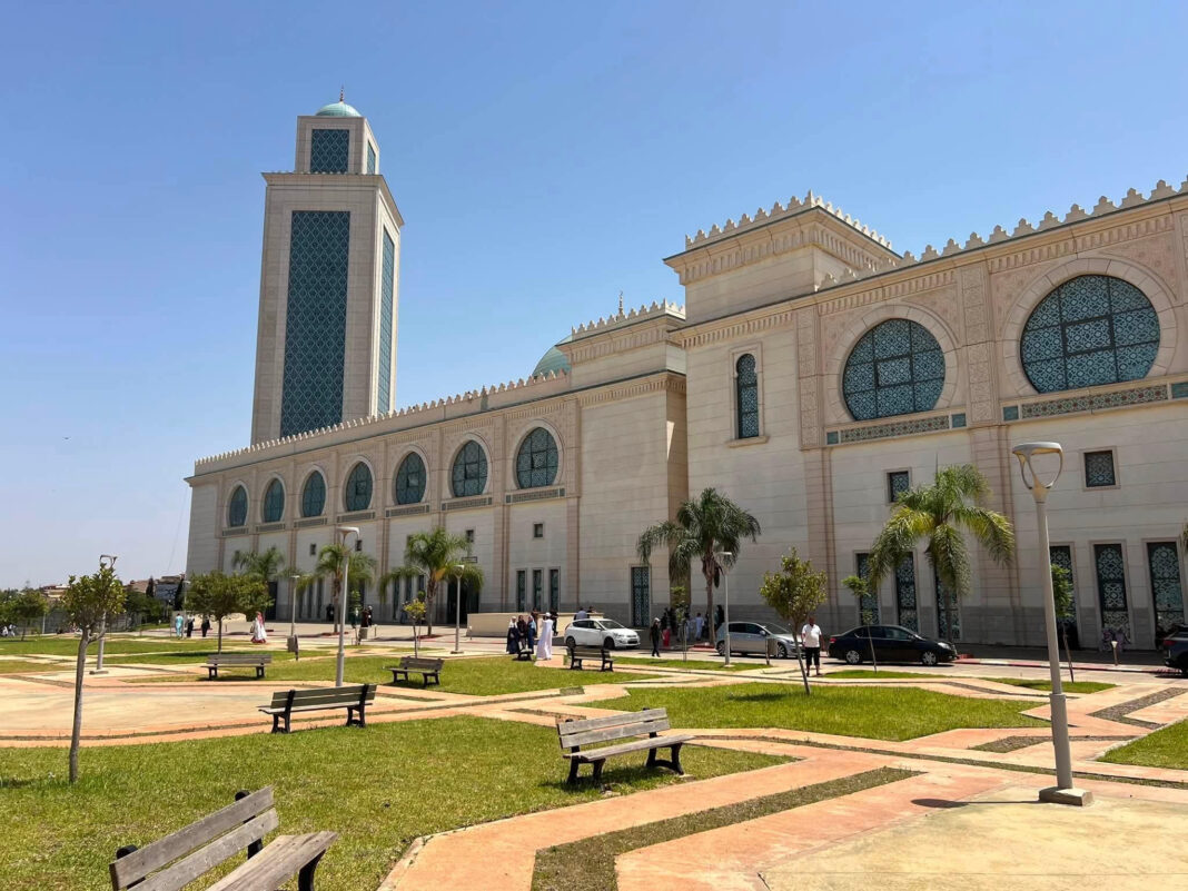 04 - La Grande Mosquée Abdelhamid Ben Badis affirme que sa maintenance est assurée (1)