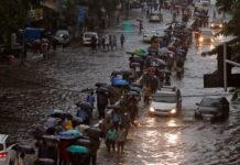 Inde : Des pluies torrentielles provoquent des inondations dans plusieurs quartiers de Mumbai