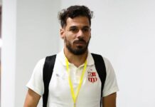 Foot / Ligue 1 Mobilis – L’ES Ben Aknoun engage le milieu de terrain Houcine Salmi