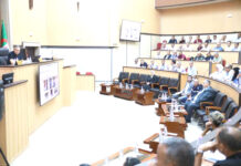 Repas chauds dès le premier jour, transport et équipements scolaires – Le wali d’Oran fixe les priorités de la rentrée 2026-2027