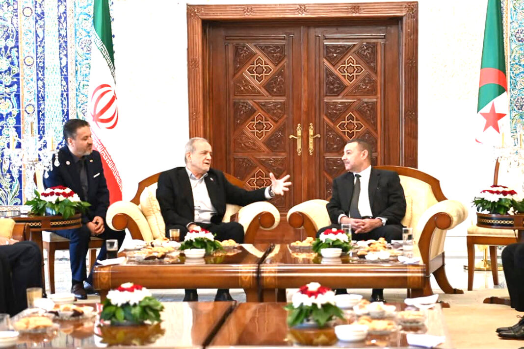 07 - L'avion du président iranien fait une escale technique,JPG