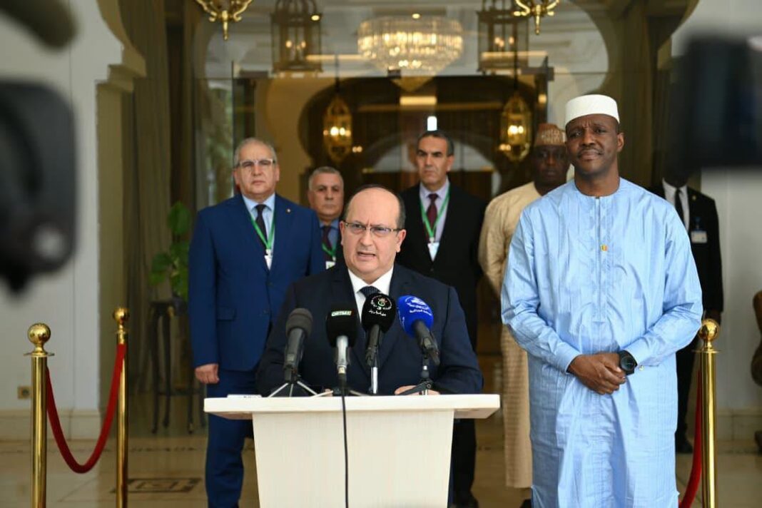 08 - Alger et Bamako réactivent leurs mécanismes de coopération
