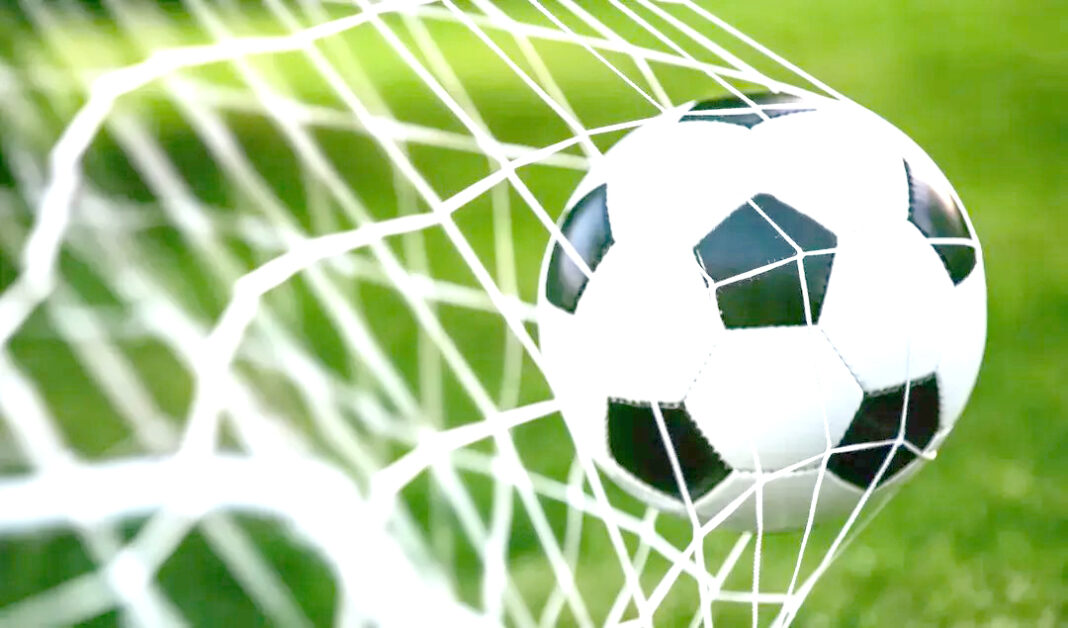 13 - Football féminin