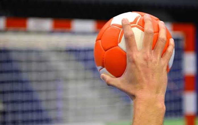 13 - Handball (Excellence ''B'')